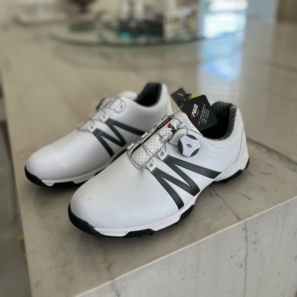 PGM Waterproof Professional Golf Shoes, in color White/Grey, Men’s size US 9